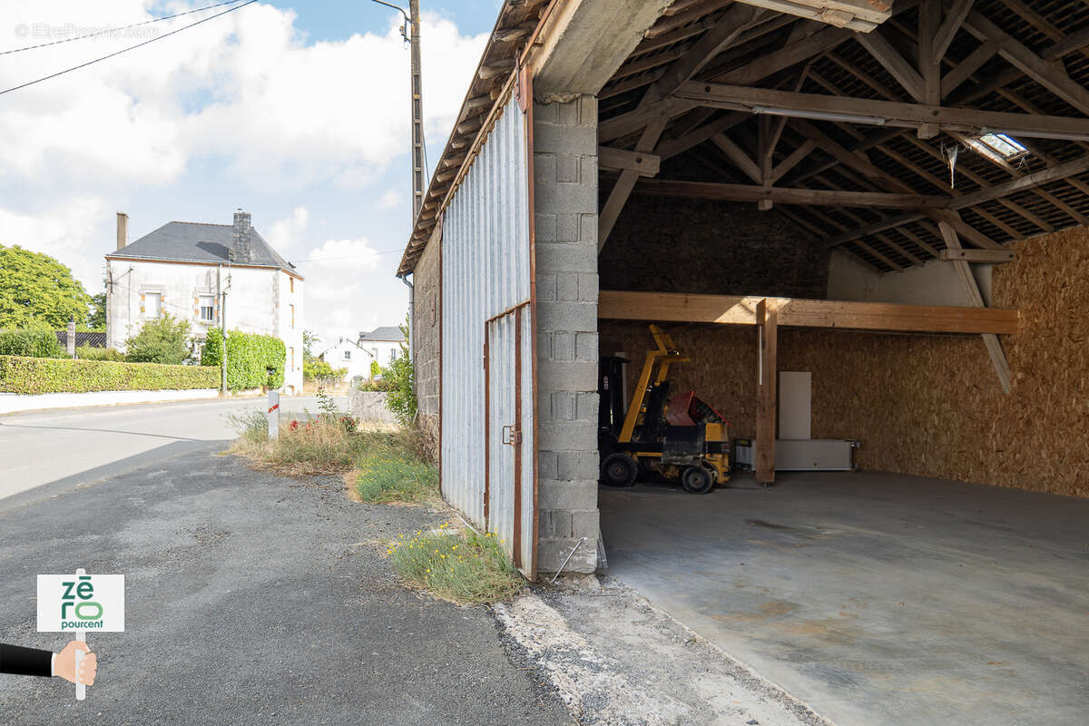 Commerce à SAINT-MESMIN