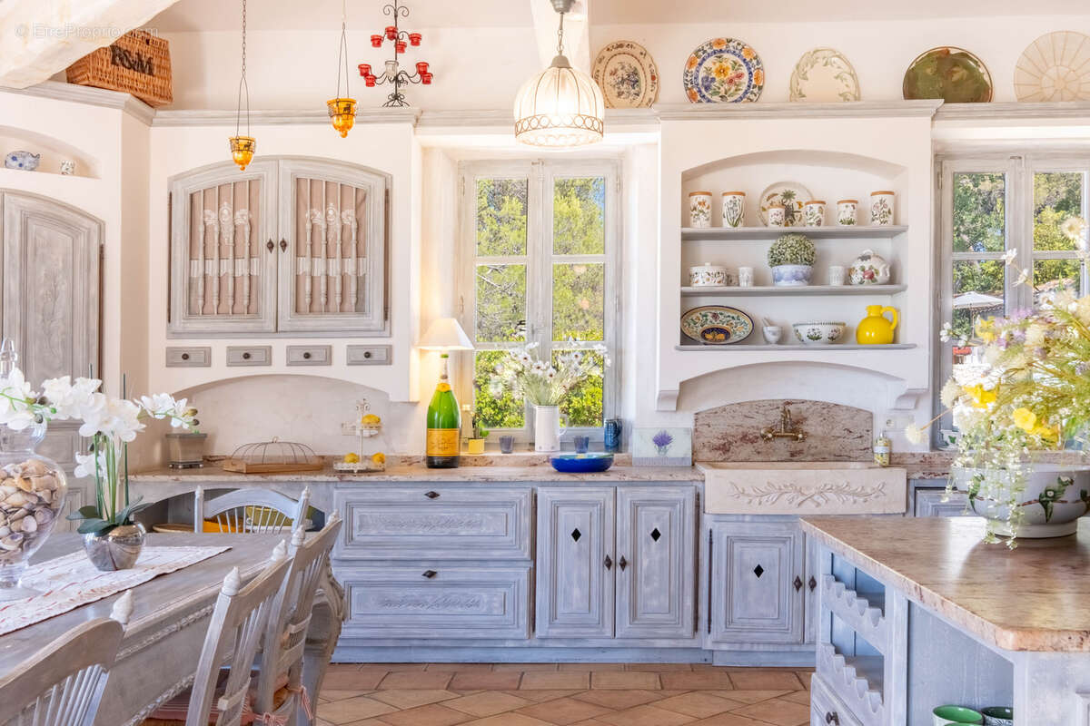 Maison à SAUMANE-DE-VAUCLUSE