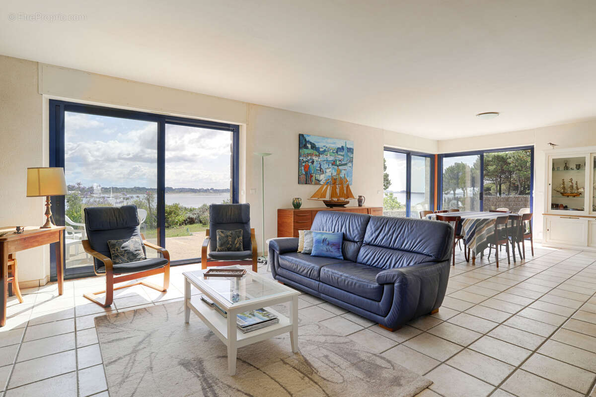 Maison à SAINT-PHILIBERT