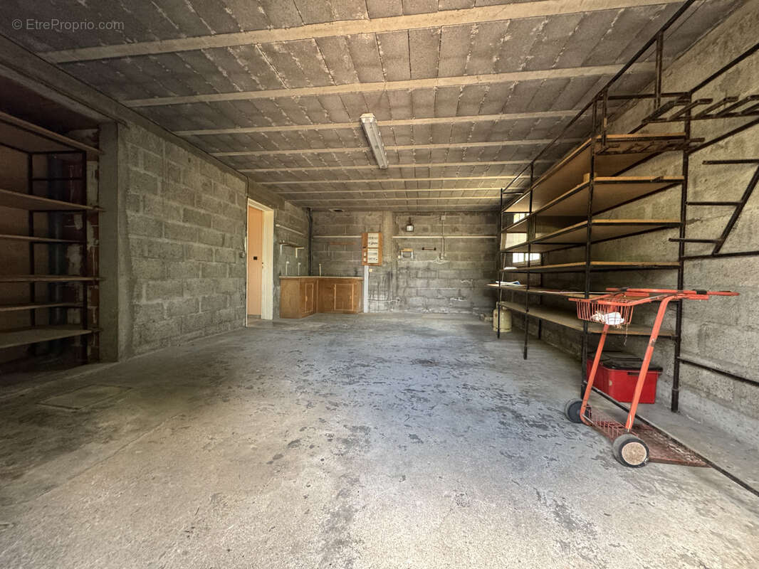 Maison à MIREFLEURS