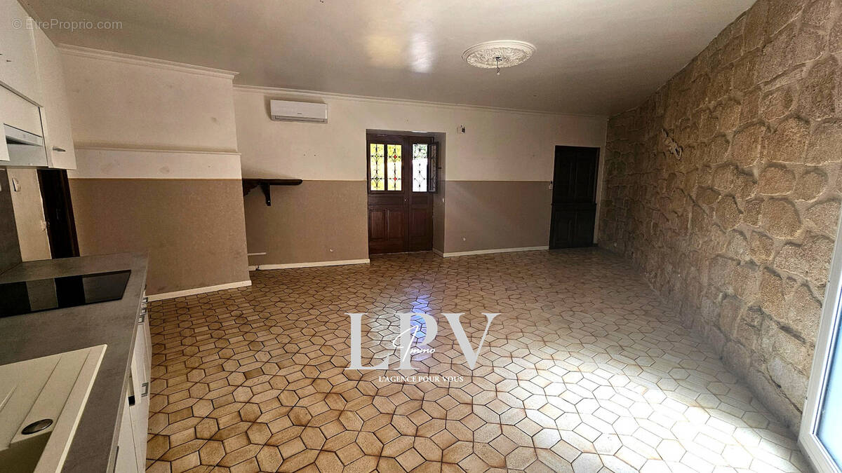 Appartement à GIGEAN