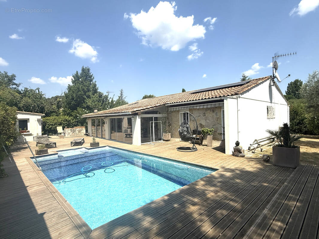 Maison à SAINT-MATHIEU-DE-TREVIERS