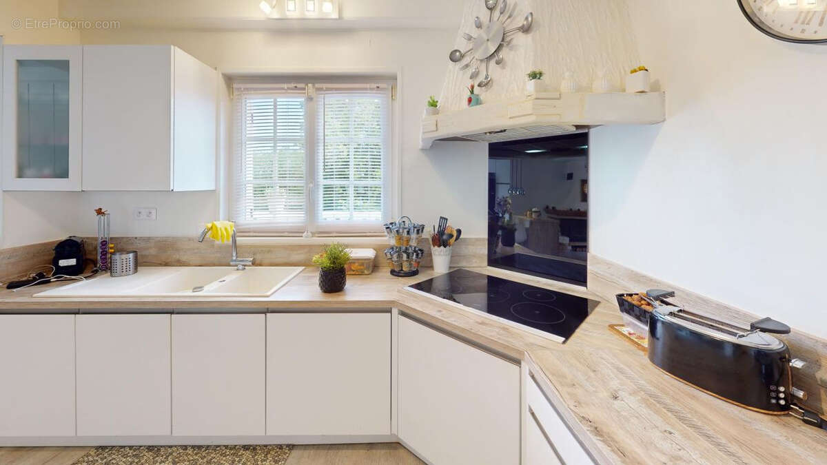 Maison à SAINT-GERMAIN-SUR-MORIN