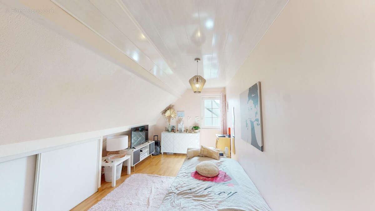 Maison à SAINT-GERMAIN-SUR-MORIN