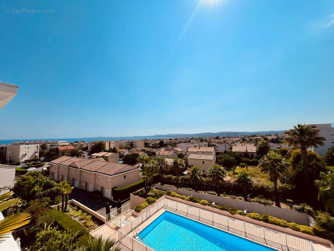 Appartement à SAINT-LAURENT-DU-VAR