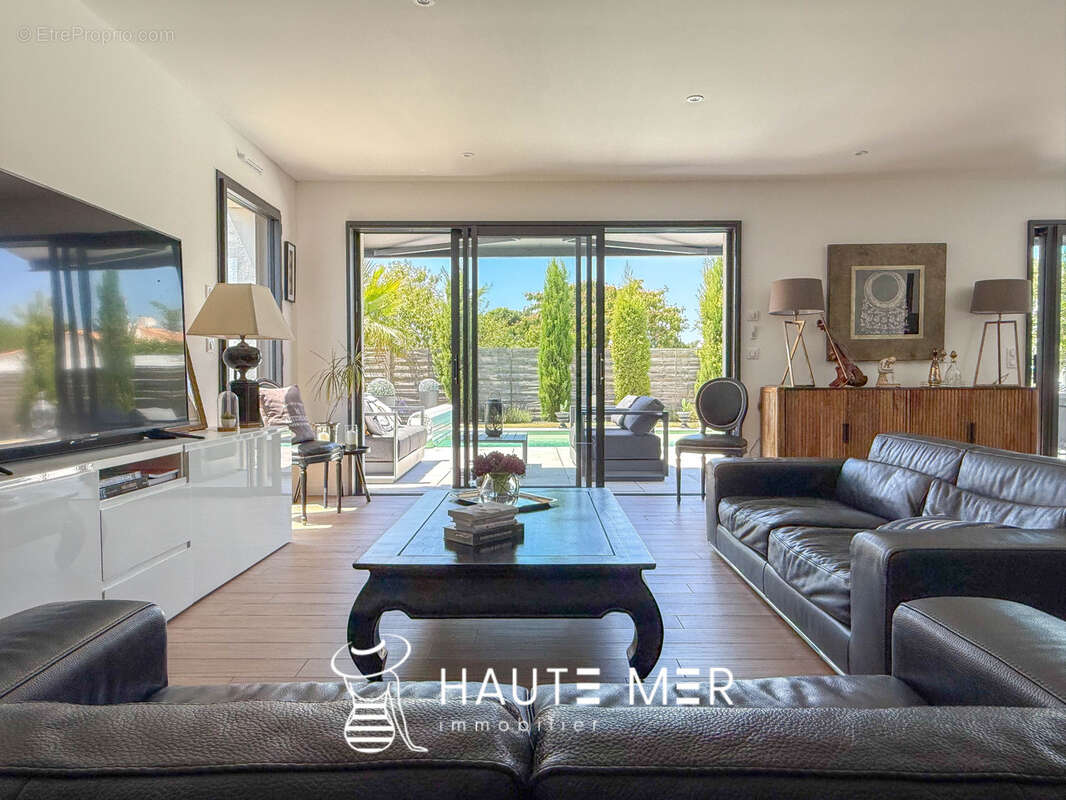 Maison à TALMONT-SAINT-HILAIRE