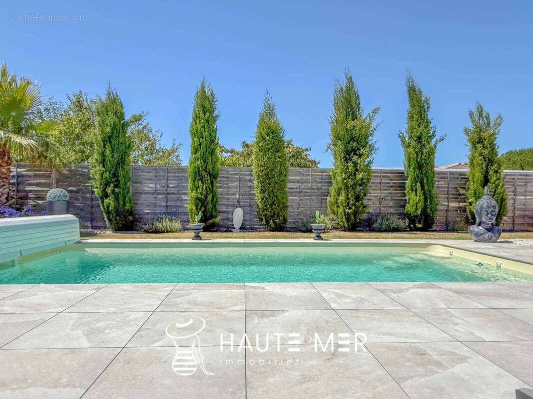 Maison à TALMONT-SAINT-HILAIRE