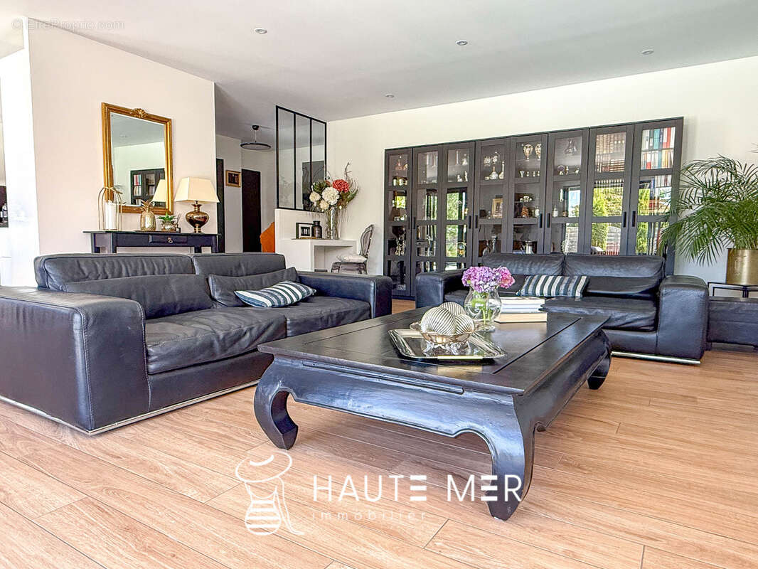 Maison à TALMONT-SAINT-HILAIRE