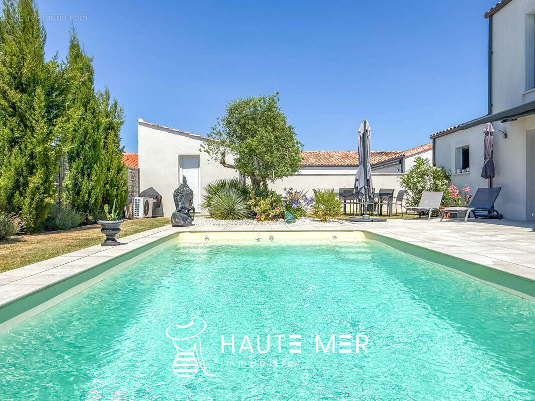 Maison à TALMONT-SAINT-HILAIRE