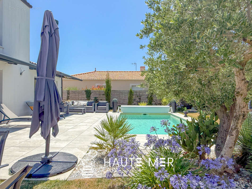 Maison à TALMONT-SAINT-HILAIRE