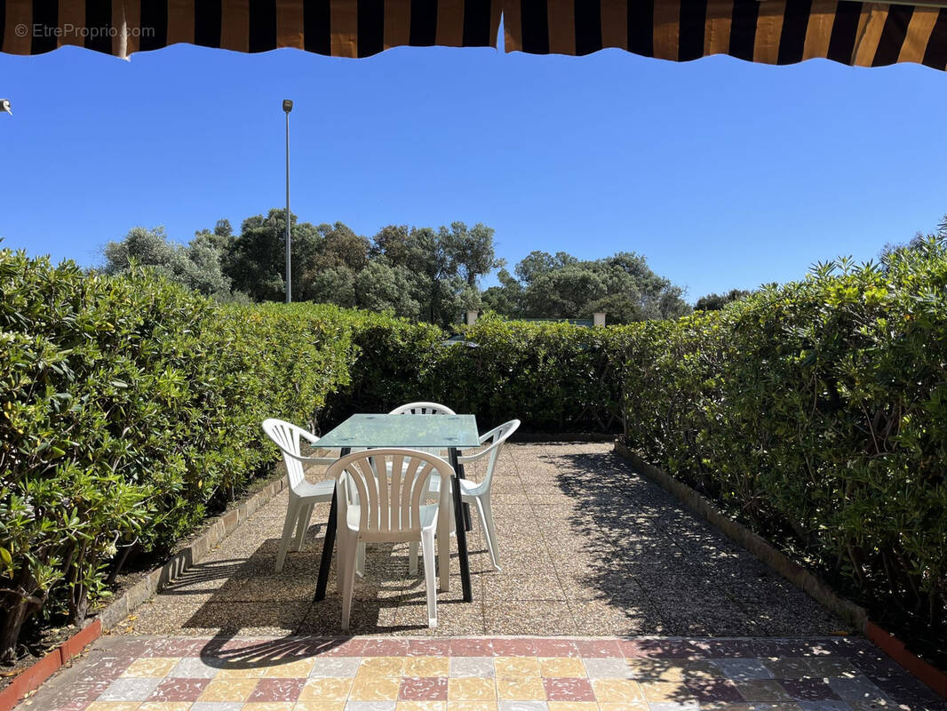 Appartement à HYERES