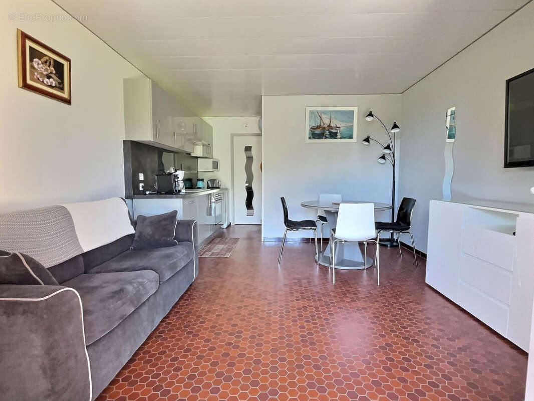 Appartement à HYERES