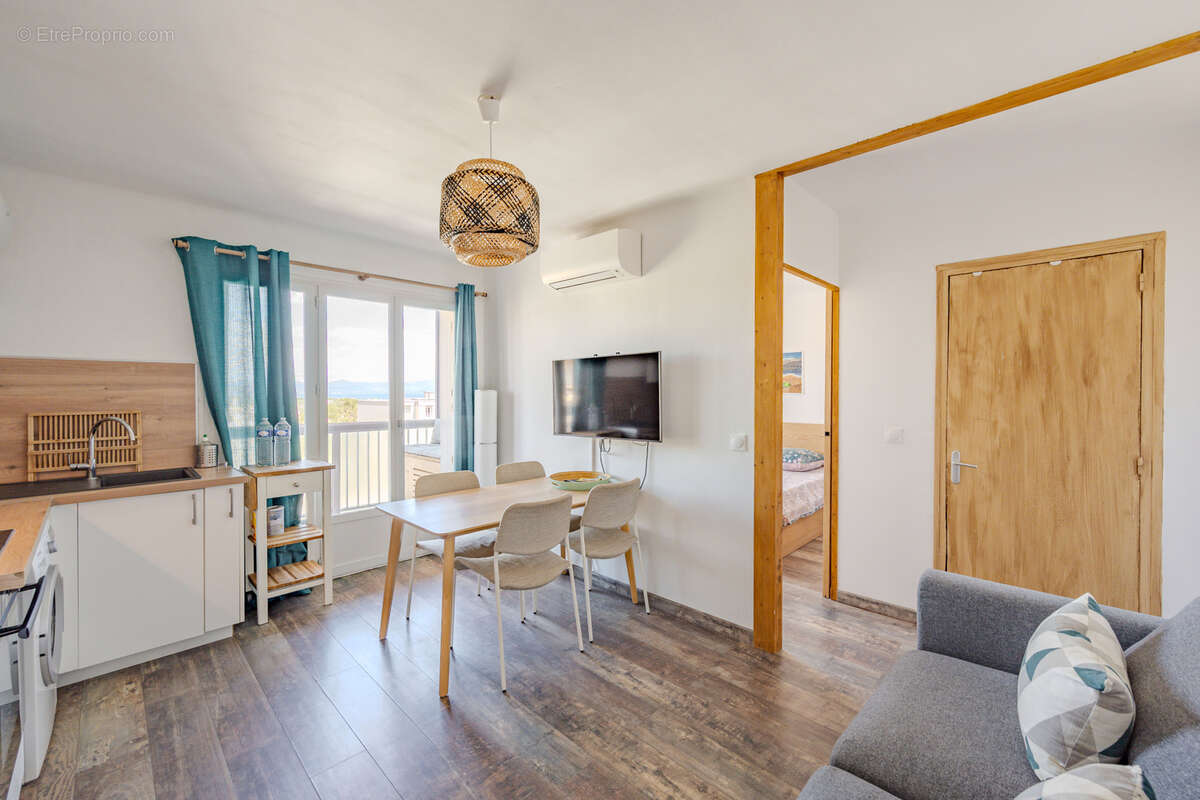 Appartement à HYERES