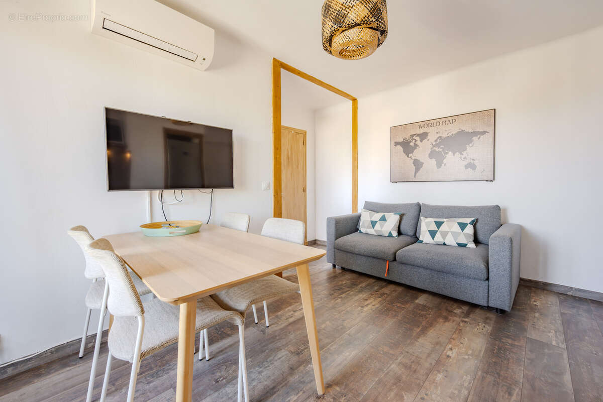 Appartement à HYERES