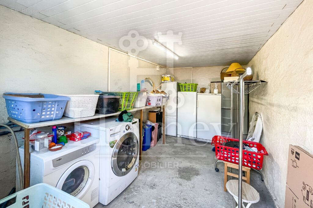 Maison à CONTAMINE-SUR-ARVE