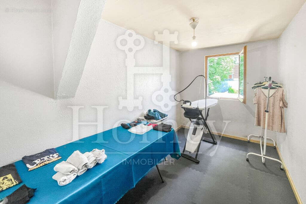 Maison à CONTAMINE-SUR-ARVE