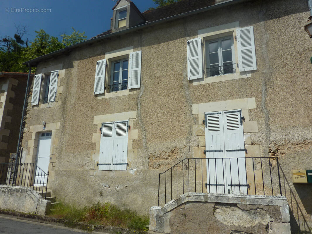 Maison à MONTMORILLON