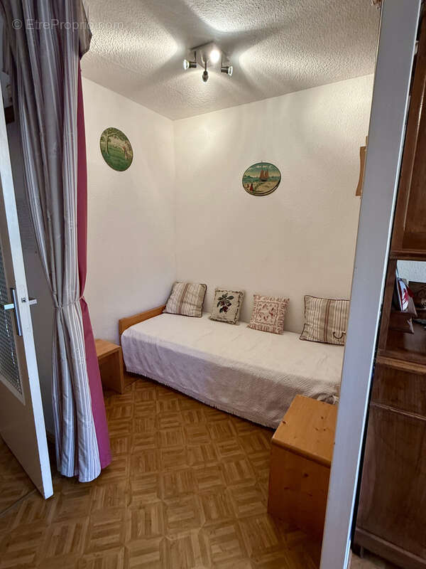 Appartement à ENCHASTRAYES