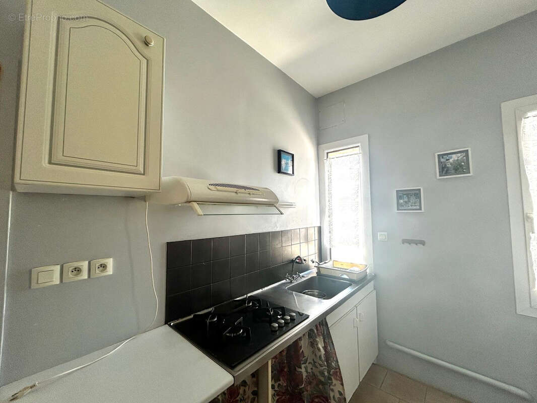 Maison à SALLES-SUR-MER