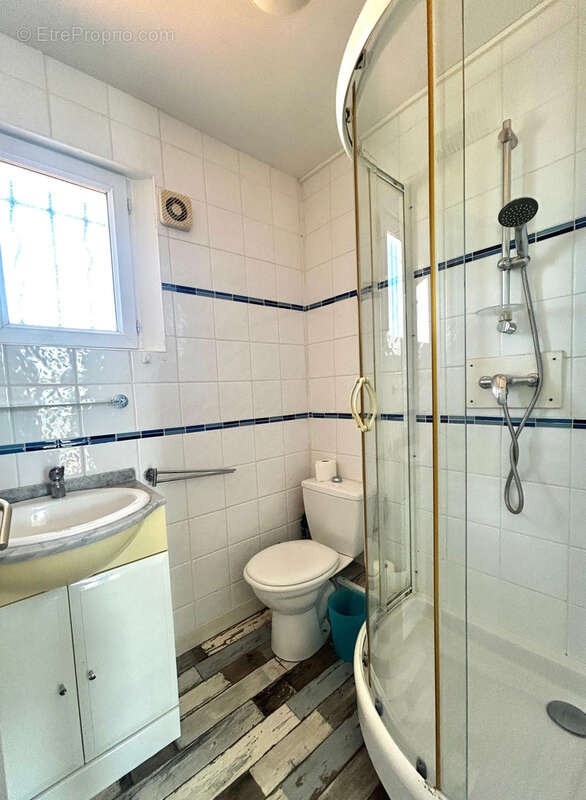 Maison à SALLES-SUR-MER