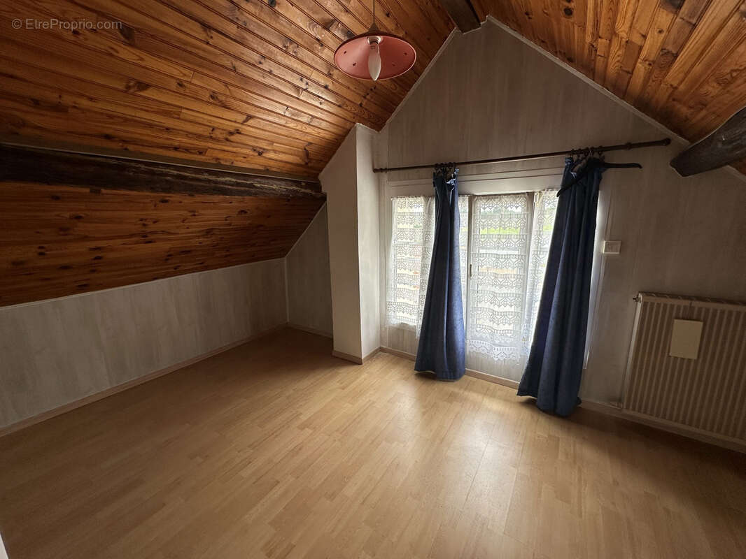 Appartement à NEVOY