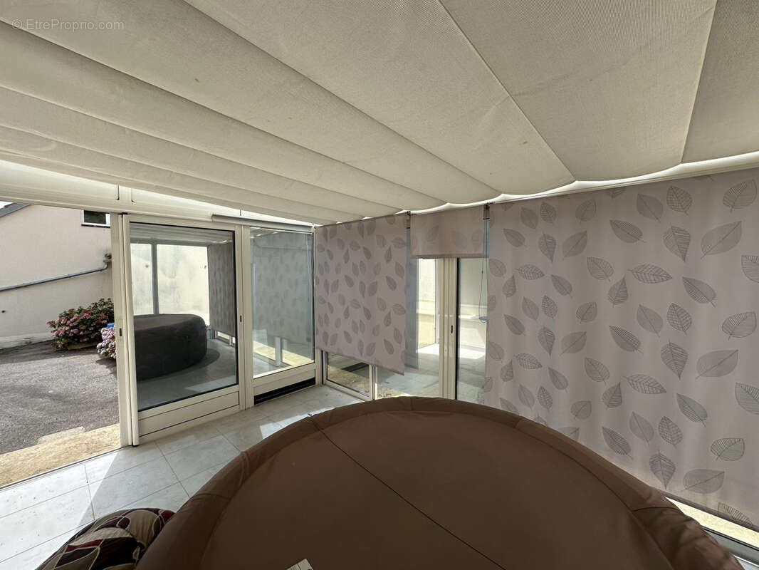 Appartement à NEVOY