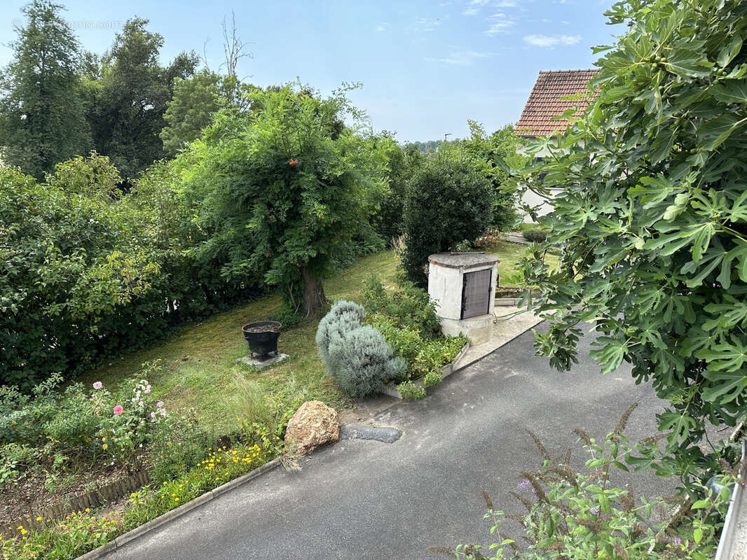 Appartement à NEVOY