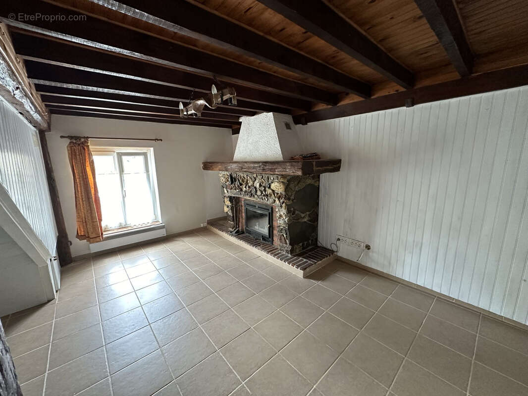 Appartement à NEVOY