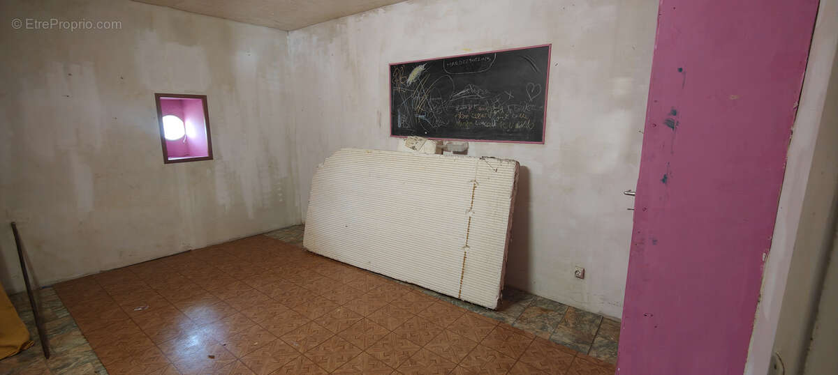 Maison à CELLES-SUR-PLAINE