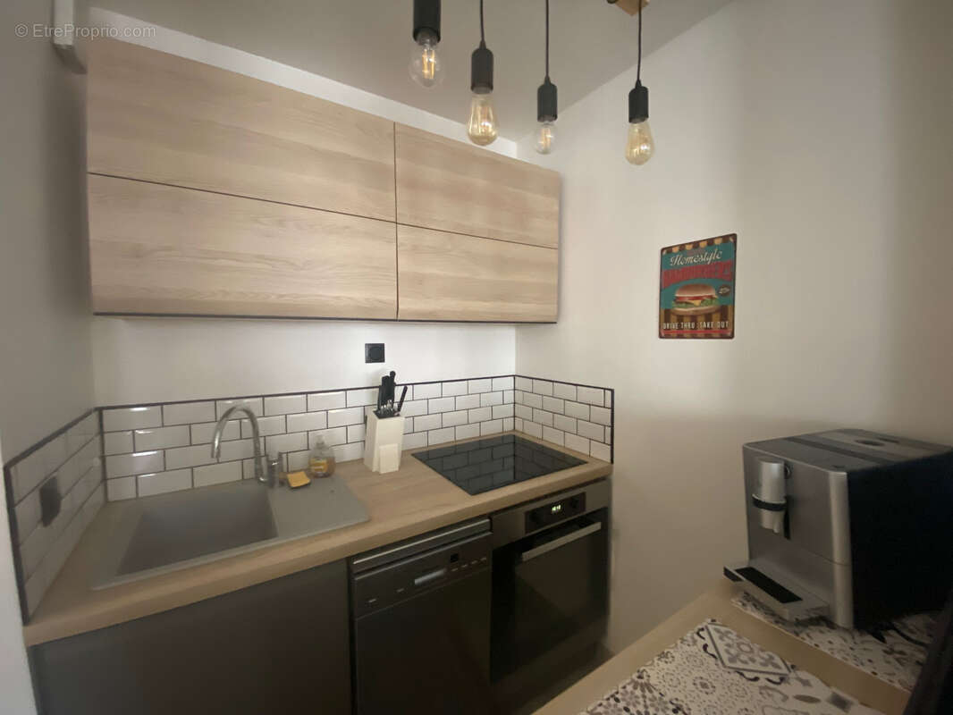 Appartement à COURBEVOIE