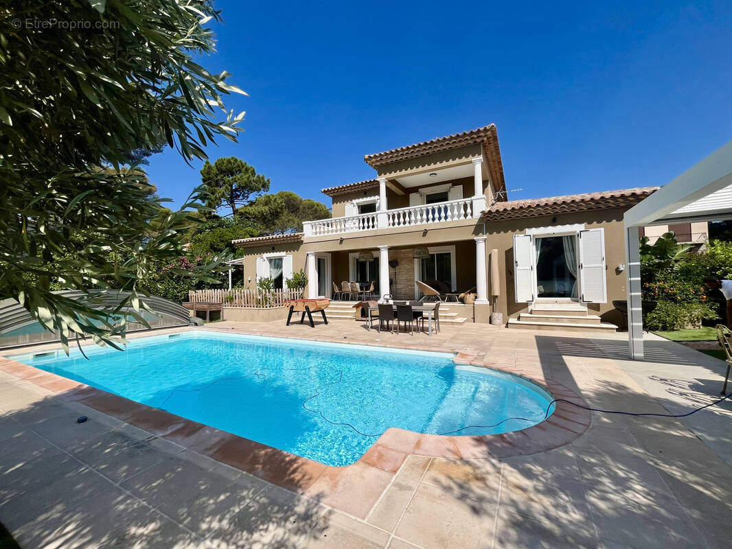 Maison à FREJUS
