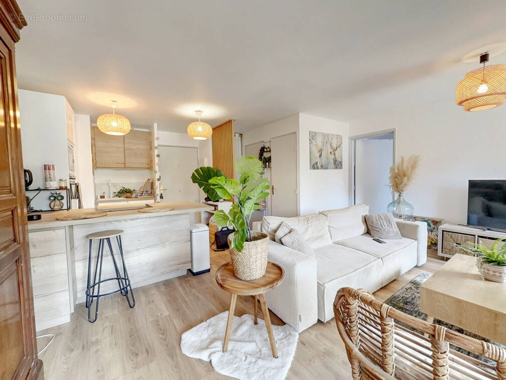 Appartement à FREJUS