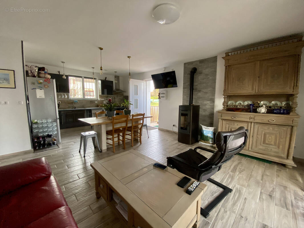 Maison à SAINT-LEGER-DES-VIGNES