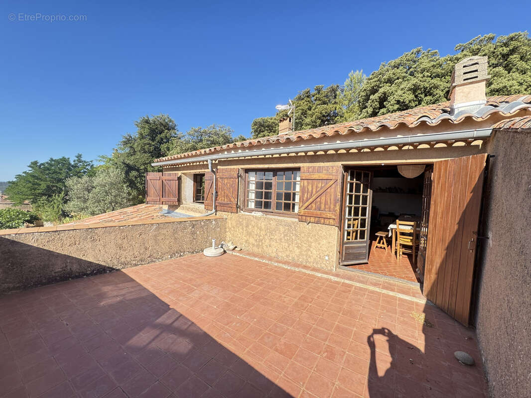 Maison à MOISSAC-BELLEVUE