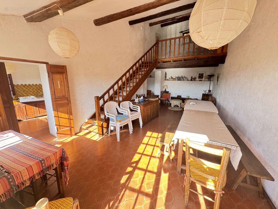 Maison à MOISSAC-BELLEVUE