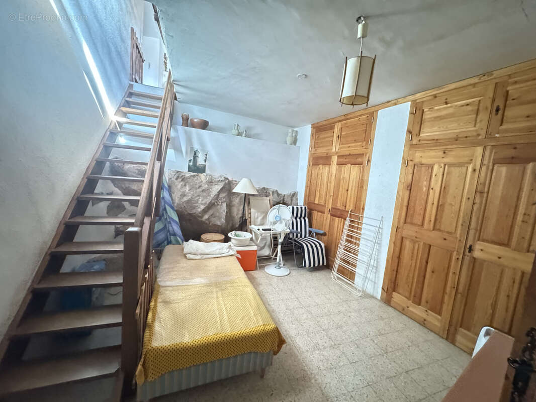 Maison à MOISSAC-BELLEVUE