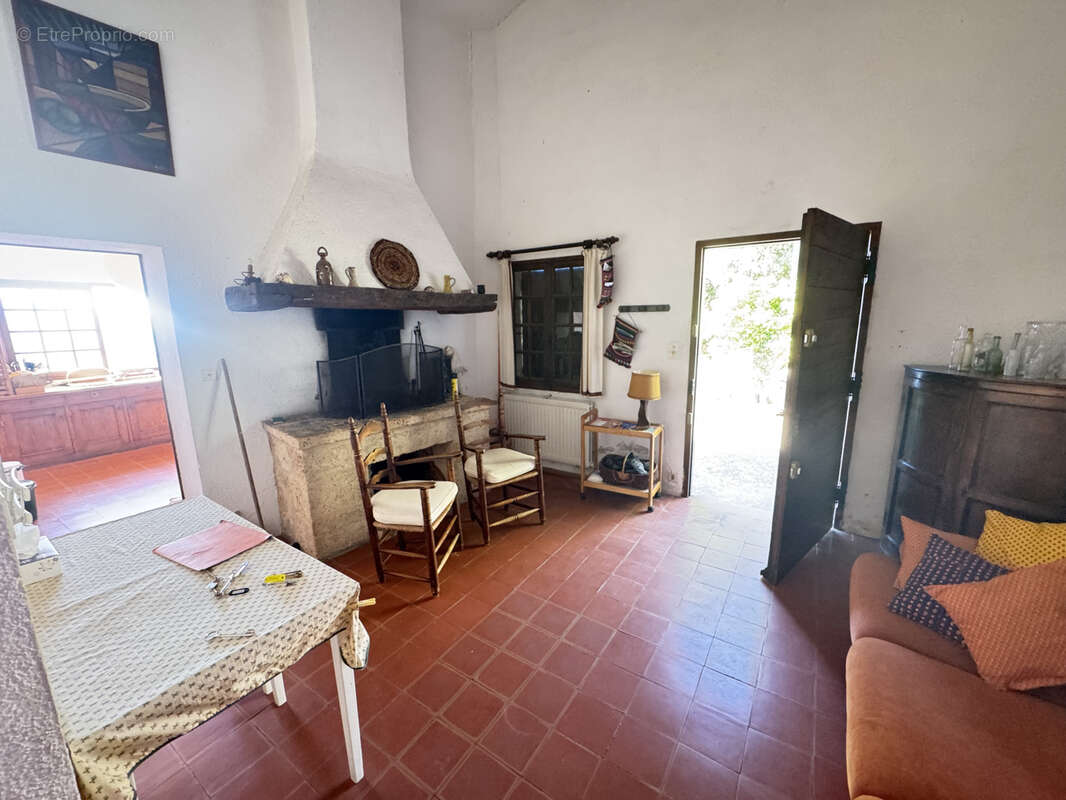 Maison à MOISSAC-BELLEVUE