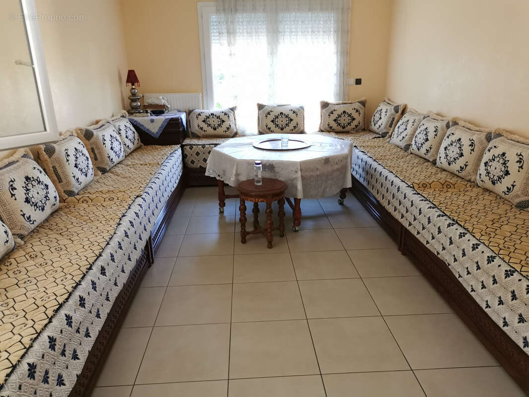 Maison à ROUSSILLON