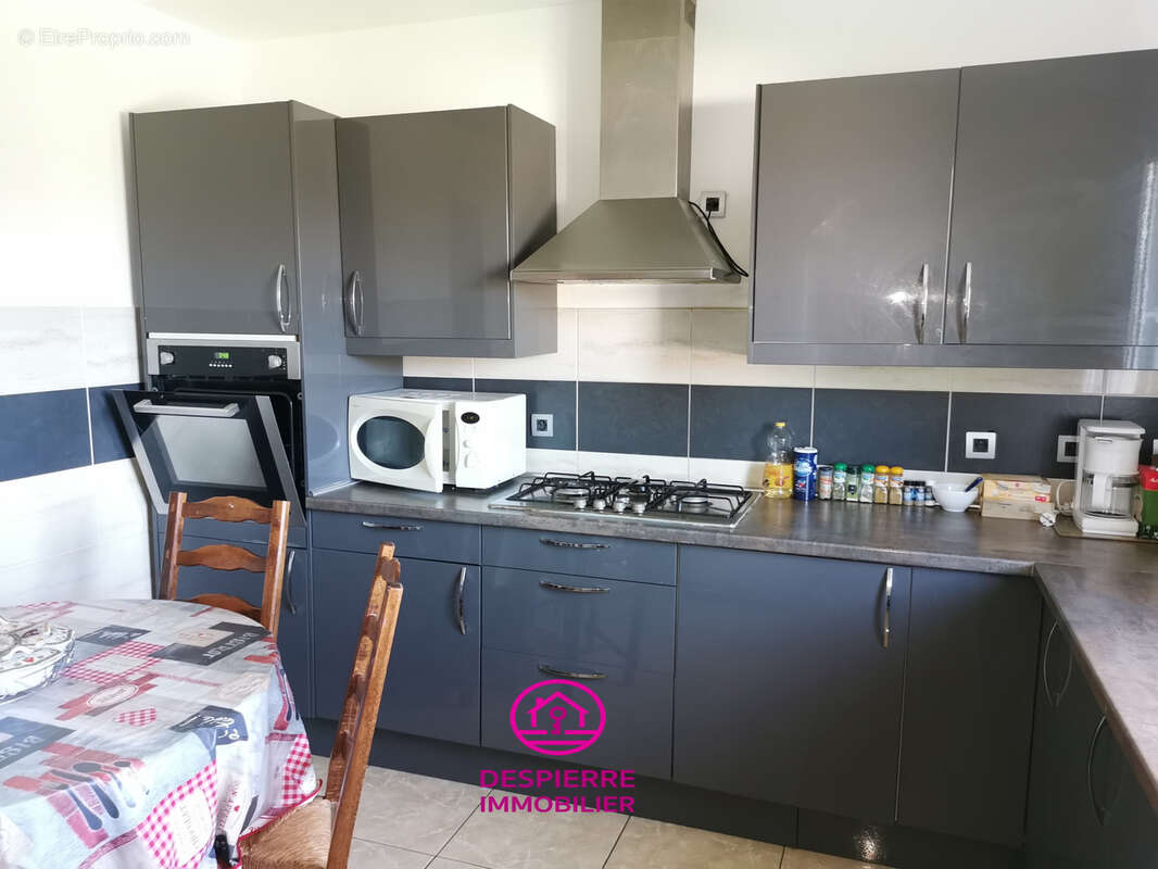 Maison à ROUSSILLON