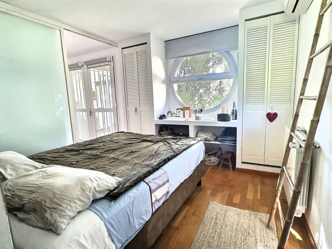 Maison à SAINT-CYPRIEN