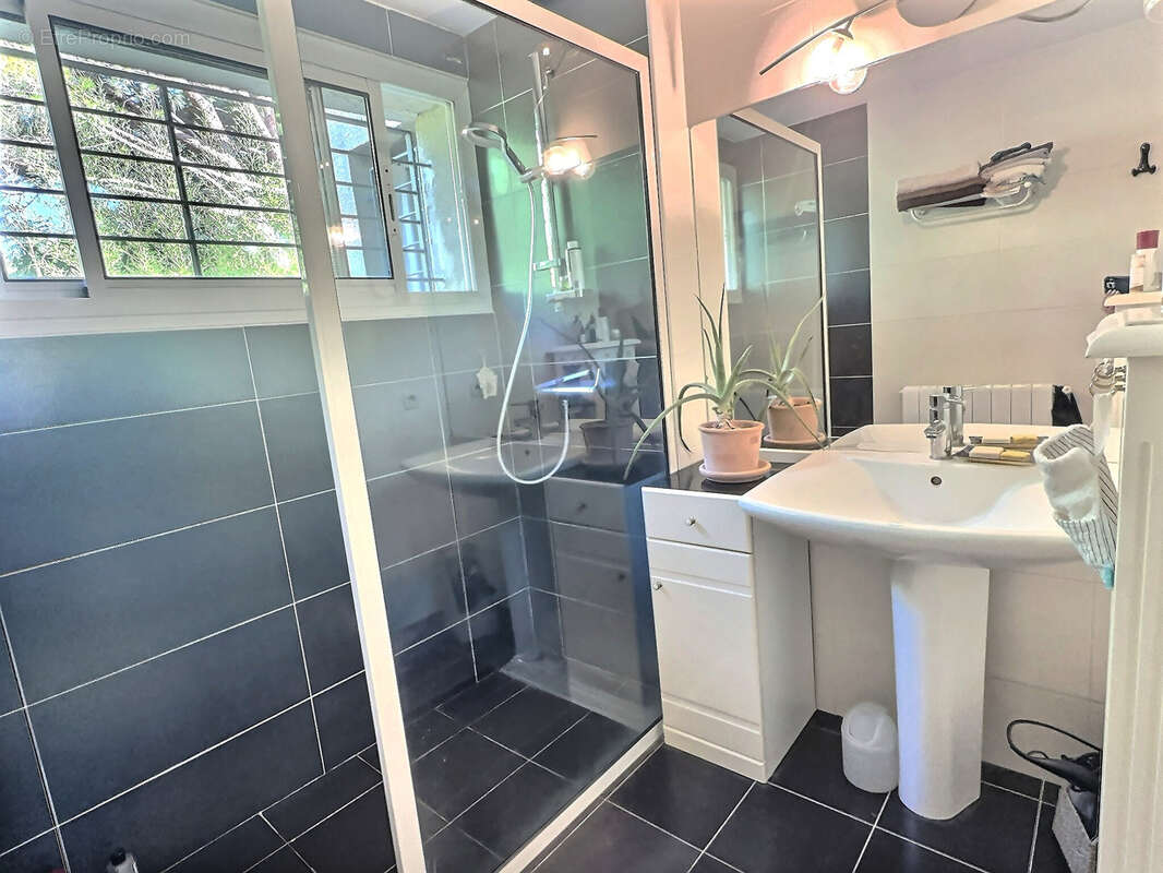 Maison à SAINT-CYPRIEN