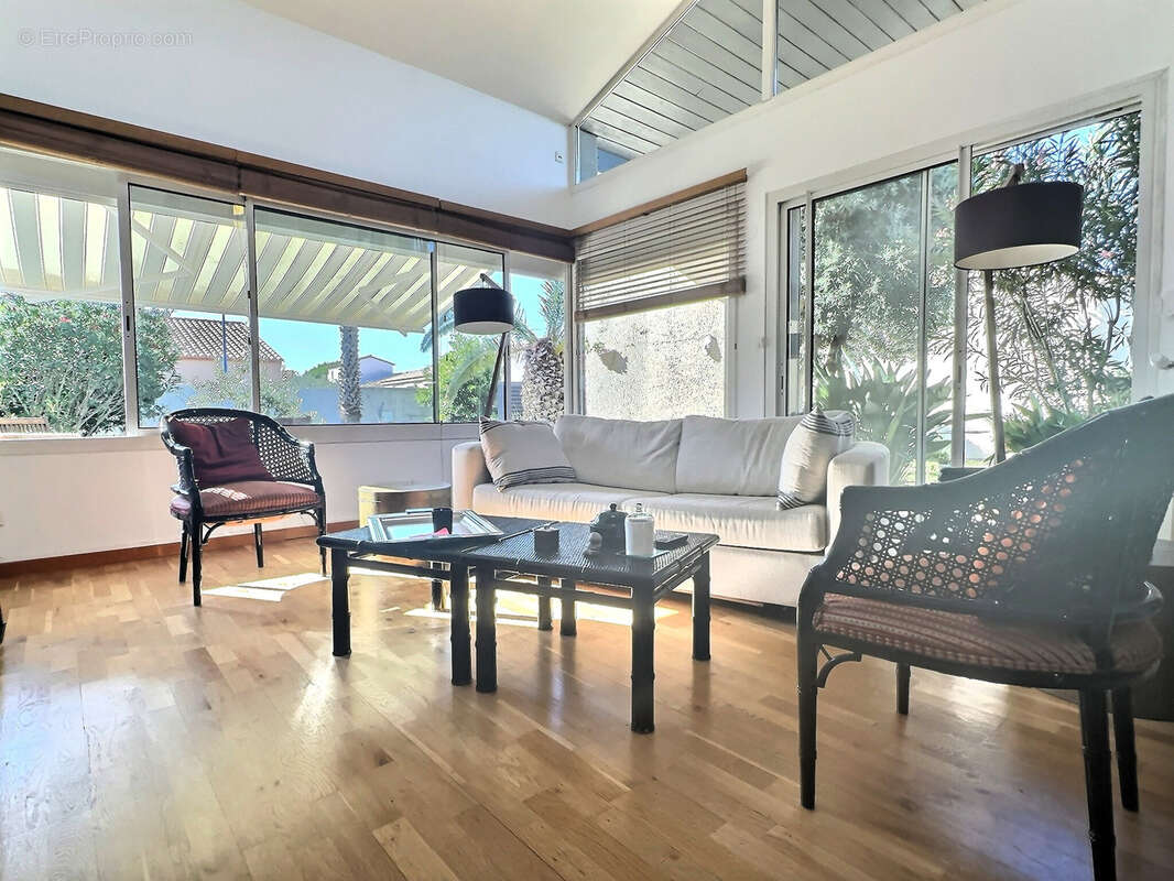 Maison à SAINT-CYPRIEN