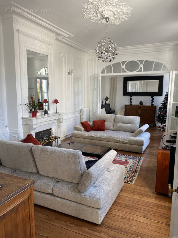 Maison à MONTIVILLIERS