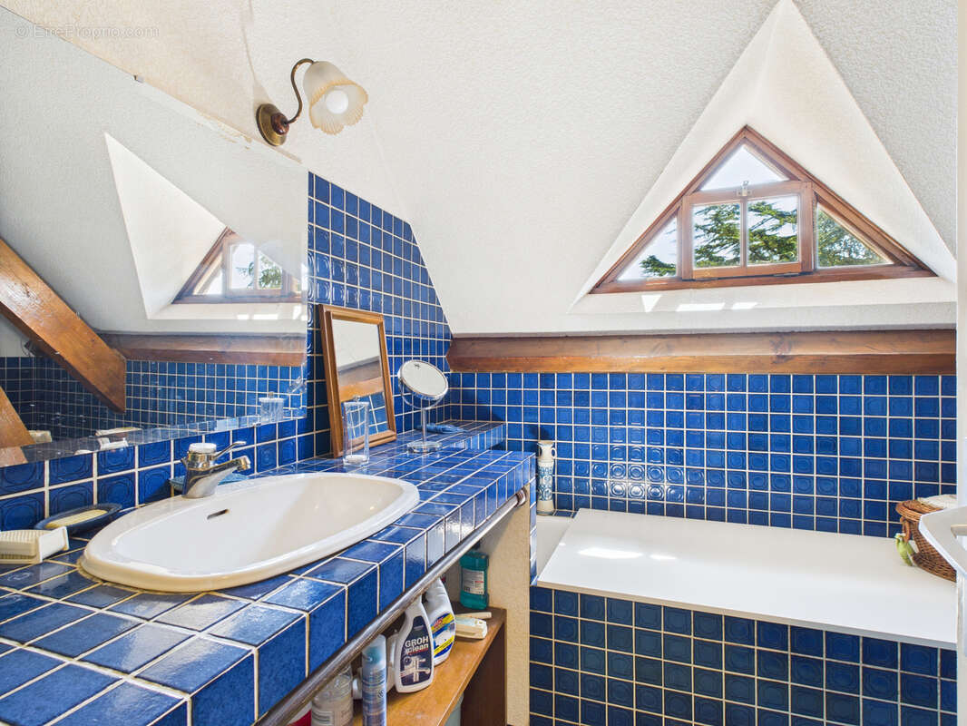 Maison à FRANCHEVILLE