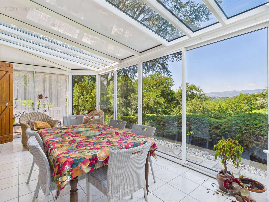 Maison à FRANCHEVILLE