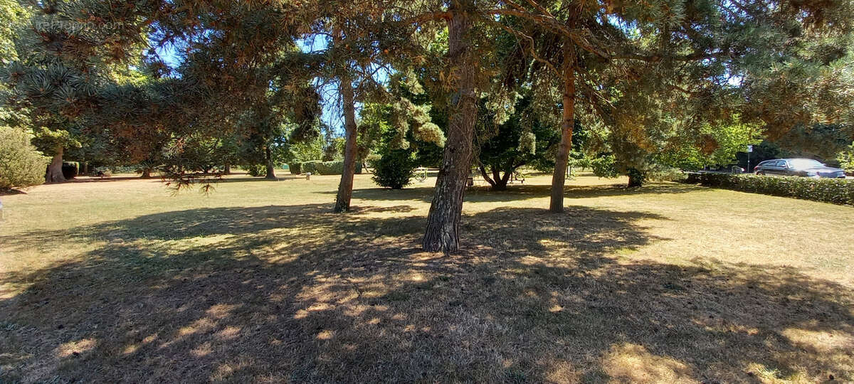 Appartement à AMBARES-ET-LAGRAVE