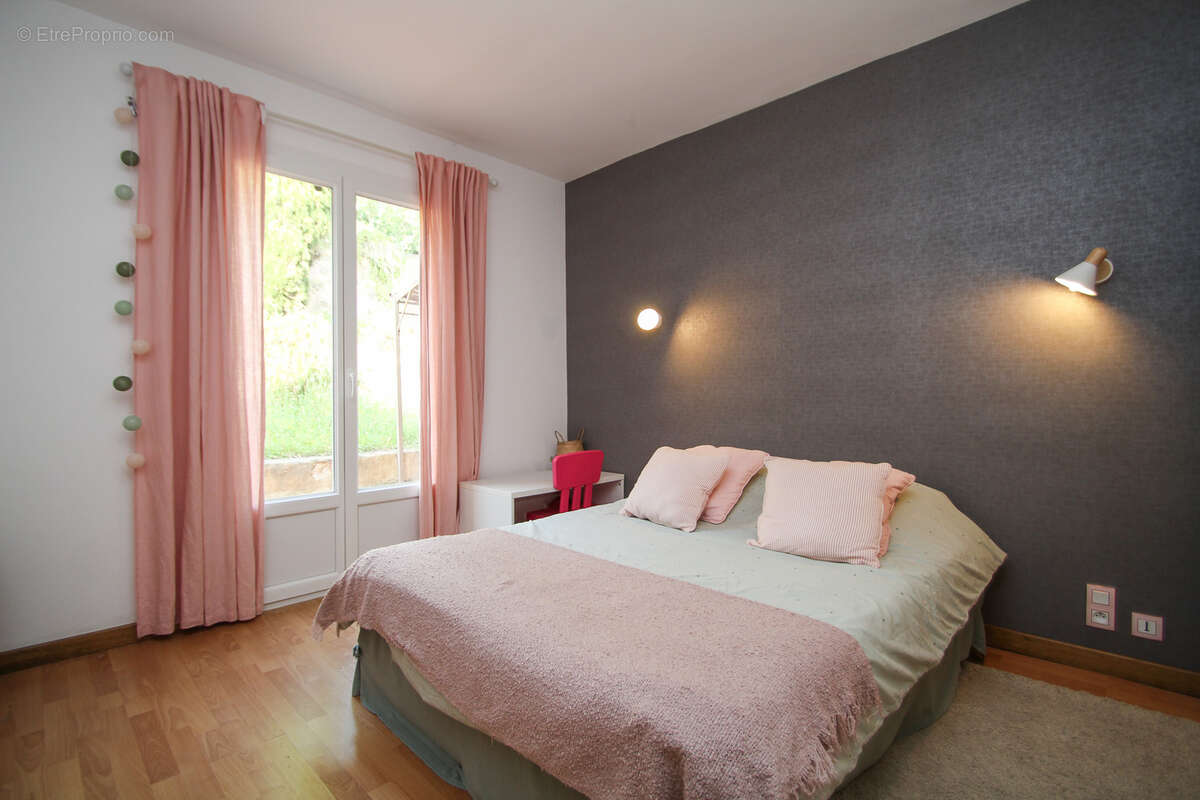 Maison à LES ADRETS-DE-L'ESTEREL