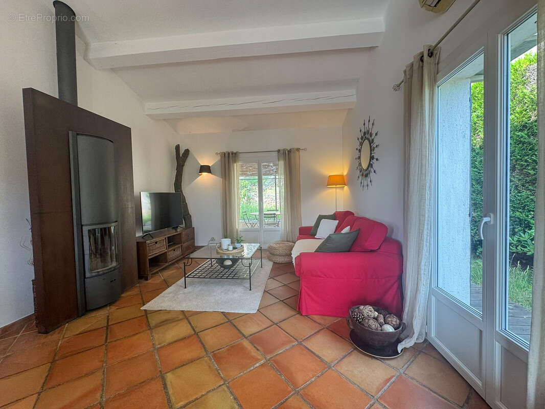 Maison à LES ADRETS-DE-L'ESTEREL