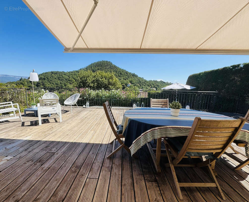 Maison à LES ADRETS-DE-L'ESTEREL