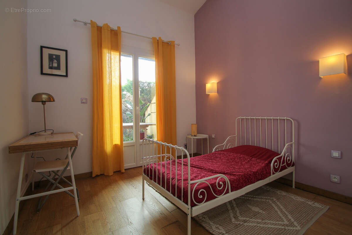 Maison à LES ADRETS-DE-L'ESTEREL